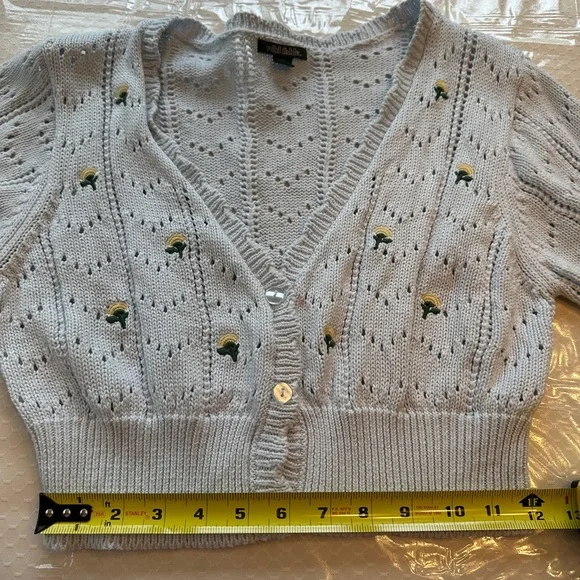 Wild fable cropped light blue dainty knit floral embroidered cardigan - Picture 9 of 13